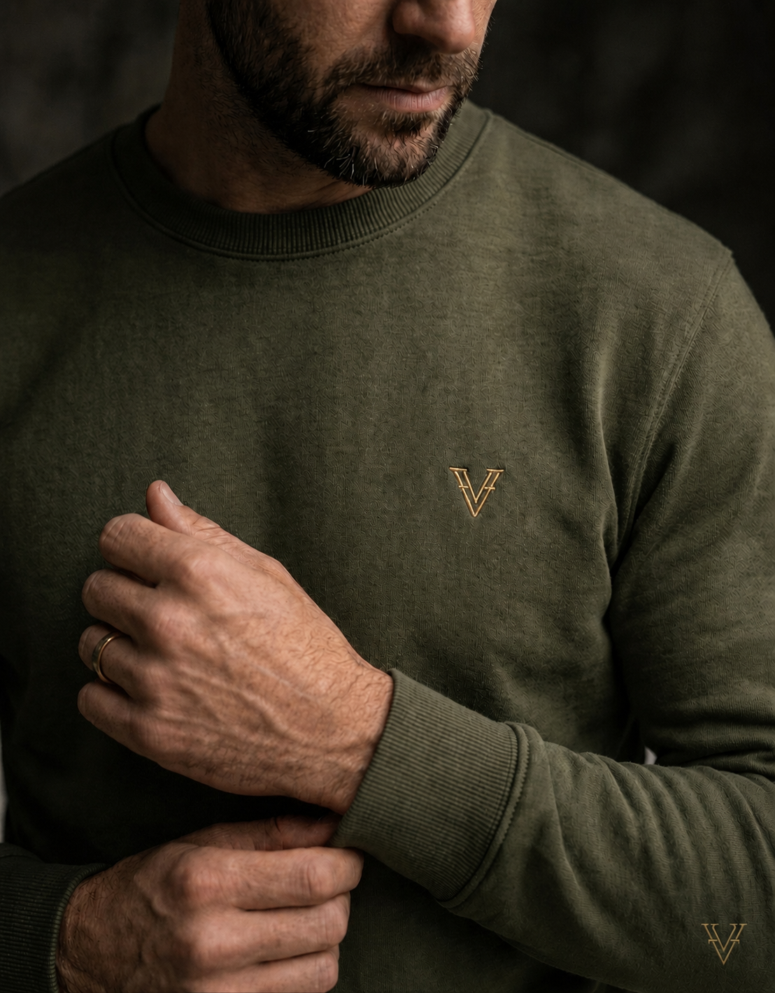 VELTOR Signature —  Premium Sweatshirt