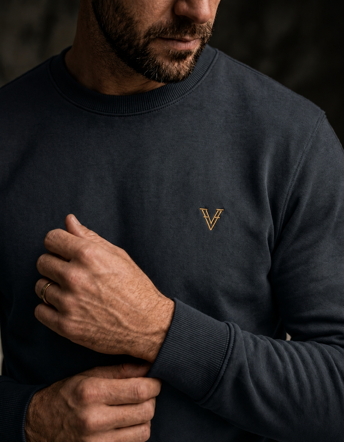 VELTOR Signature —  Premium Sweatshirt